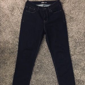 Straight skinny jeans